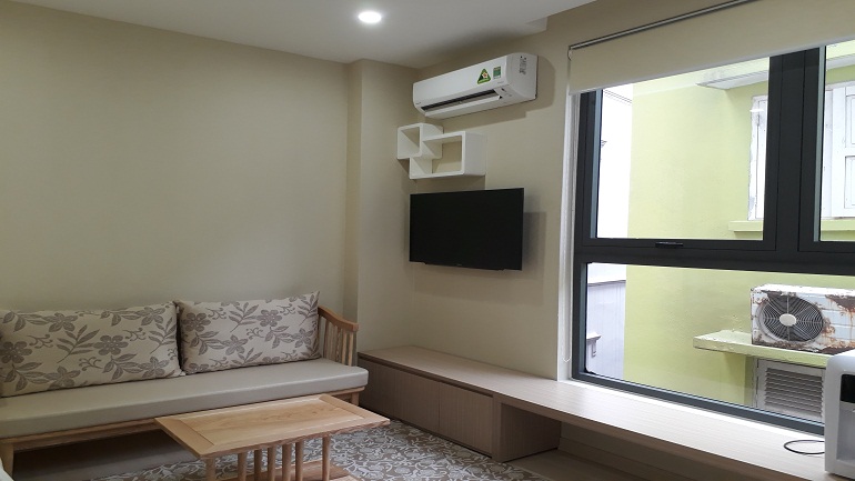 Brand – new studio apartment in Dao Tan street, Ba Dinh district for rent