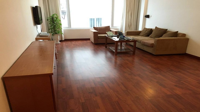 Nice 1 – bedroom apartment near Vincom center Ba Trieu for rent