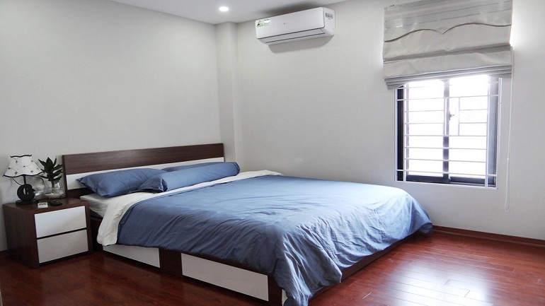 Cheap and lovely studio apartment in Hoang Hoa Tham street, Ba Dinh district for rent