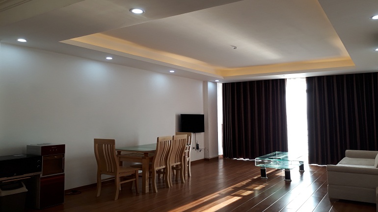 Lake – view one bedroom apartment with balcony in Yen Phu village, Tay Ho district for rent