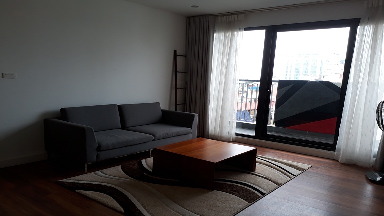 Modern 1 – bedroom apartment with balcony in Ho Ba Mau street, Dong Da district for rent