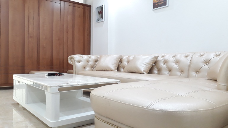 Nice 1 – bedroom apartment with balcony in Trinh Cong Son street, Tay Ho district for rent