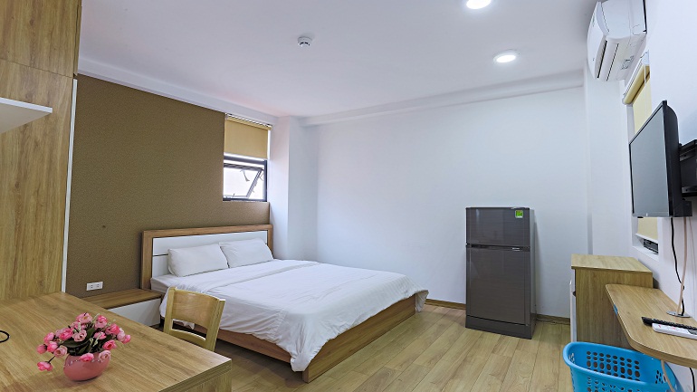 Brand – new studio apartment in Giang Vo street, Dong Da district for rent