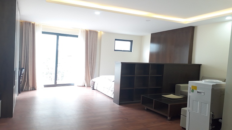 Brand – new studio apartment in To Ngoc Van street, Tay Ho district for rent