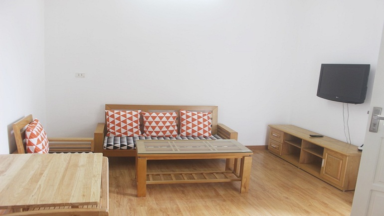 Cheap 1 – bedroom apartment with balcony in Ngoc Ha street, Ba Dinh district for rent