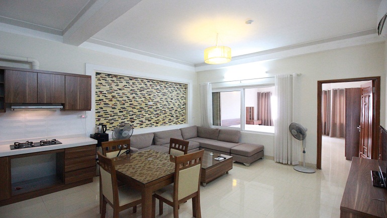 One bedroom apartment in Au Co street, Tay Ho district for rent