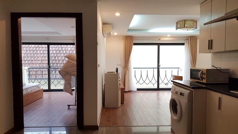 Balcony 1 – bedroom apartment in Au Co street, Tay Ho district for rent