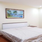 Brand – new one bedroom apartment with balcony in Vong Thi street, Tay Ho district for rent