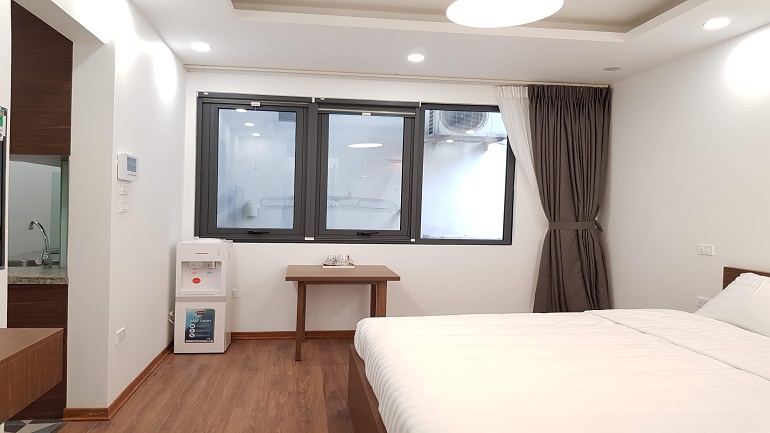 Brand – new studio apartment in Lieu Giai street, Ba Dinh district for rent