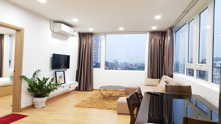 Bright 1 – bedroom apartment in Au Co street, Tay Ho district for rent