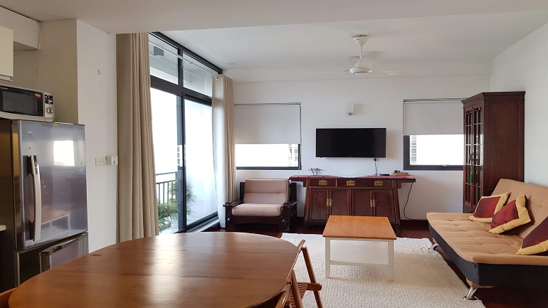 Bright 1 – bedroom apartment with balcony in Tay Ho street, Tay Ho district for rent