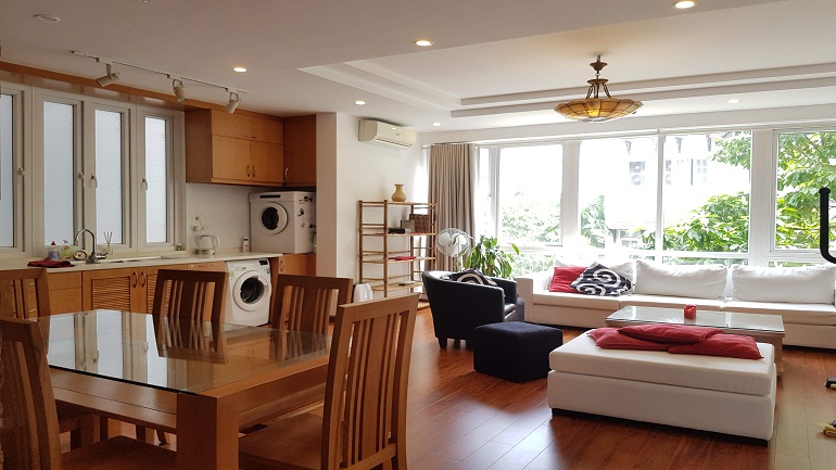 Bright 2 – bedroom apartment in To Ngoc Van street, Tay Ho district for rent