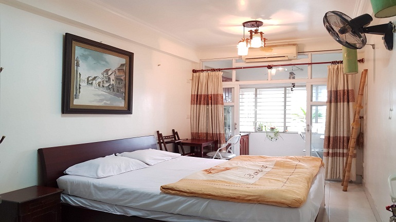 Cheap studio apartment in Doi Can street, Ba Dinh district for rent