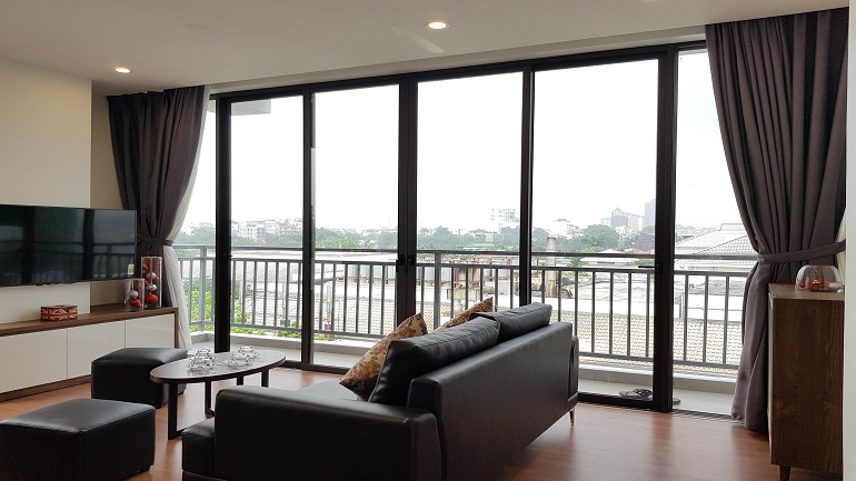 Elegant modern 2 – bedroom apartment with balcony in Tu Hoa street, Tay Ho district for rent