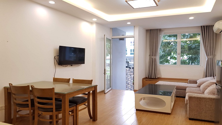 Good price 1 – bedroom apartment in Au Co street, Tay Ho district for rent