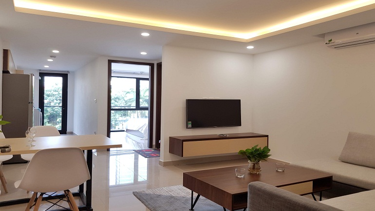 Modern 1 – bedroom apartment with balcony in Truc Bach area, Ba Dinh district for rent