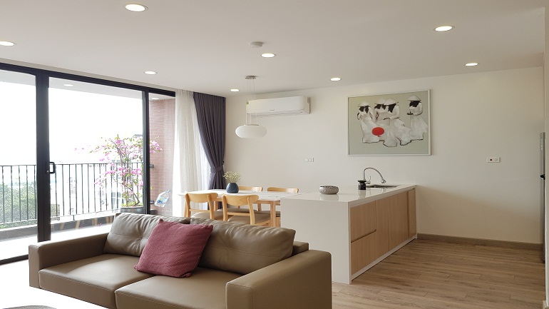 Modern 2 – bedroom apartment with big balcony in Tay Ho district for rent