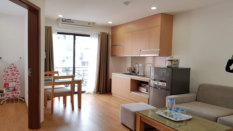 Nice 1 – bedroom apartment with balcony in Truc Bach lake, Ba Dinh district for rent