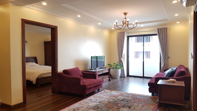 Nice 2 – bedroom apartment with balcony in Au Co street, Tay Ho district for rent