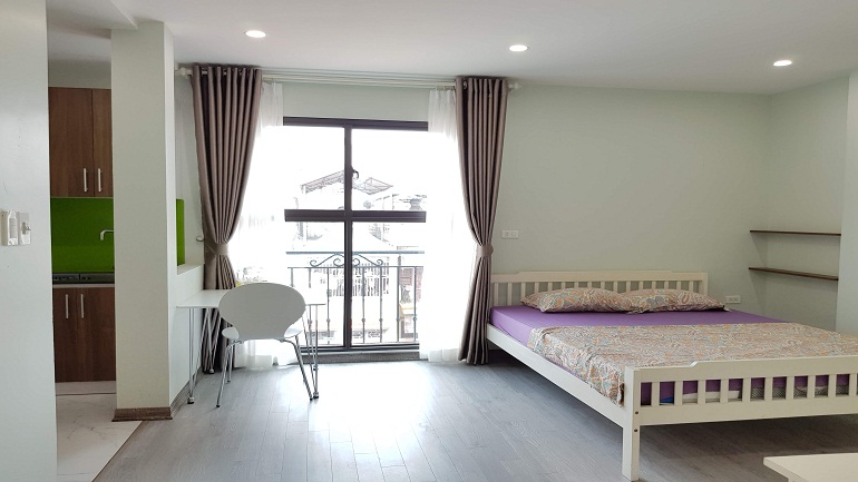 Nice studio apartment in Thuy Khue street, Tay Ho district for rent