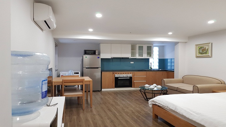 Nice studio apartment with good price in To Ngoc Van street, Tay Ho district for rent