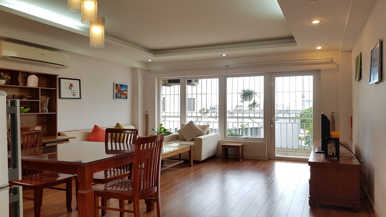 Spacious 1 – bedroom apartment with balcony in Truc Bach area, Ba Dinh district for rent