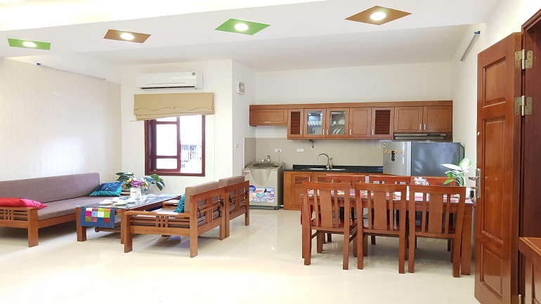 Spacious 2 – bedroom apartment with balcony in Hoang Ngan street, Cau Giay district for rent