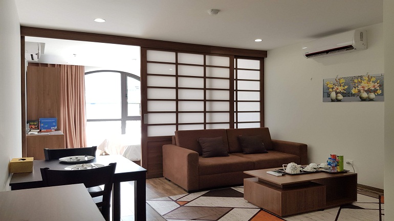 Very nice modern 1 – bedroom apartment in Kim Ma street, Ba Dinh district for rent