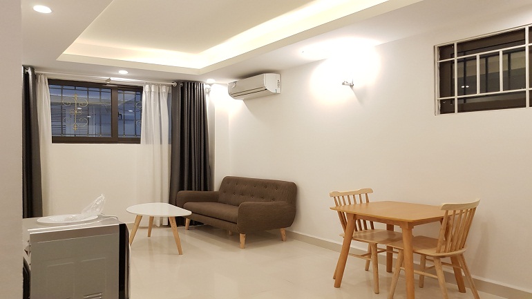 Brand – new one bedroom apartment in Linh Lang street, Ba Dinh district for rent