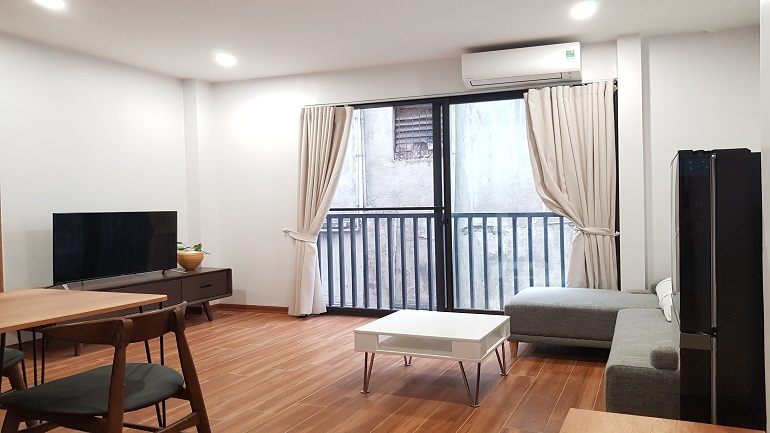 Brand – new one bedroom apartment with balcony in Dang Thai Mai street, Tay Ho district for rent