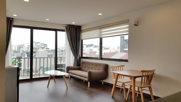 Modern 1 – bedroom apartment with balcony in Linh Lang street, Ba Dinh district for rent