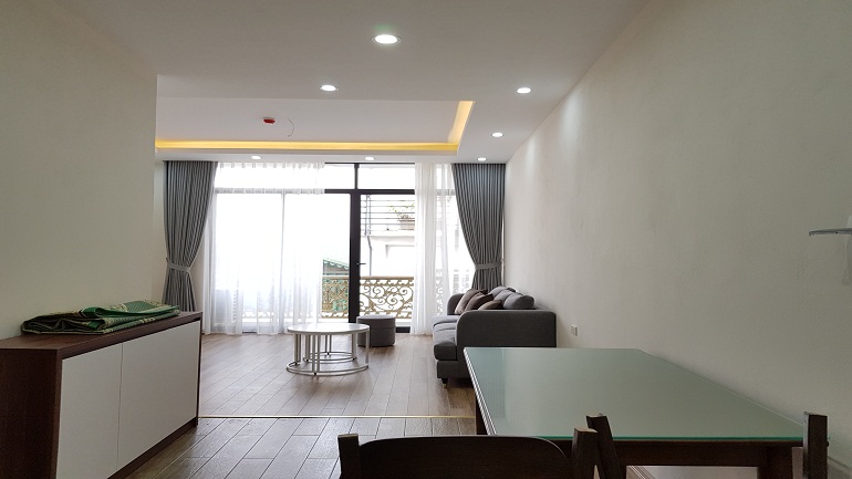 Brand – new one bedroom apartment with balcony in Nhat Chieu street, Tay Ho district for rent