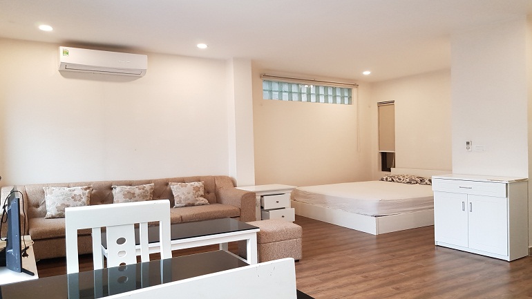 Cheap studio apartment with natural light in To Ngoc Van street, Tay Ho district for rent