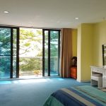 Spacious 1 – bedroom apartment with balcony in Yen Hoa street, Tay Ho district for rent