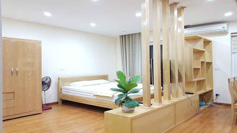 Cheap studio apartment in Tu Hoa street, Tay Ho district for rent