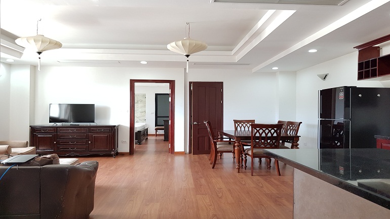 Nice 2 – bedroom apartment in Truc Bach area, Ba Dinh district for rent