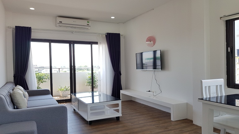 Bright 1 – bedroom apartment with balcony in To Ngoc Van street, Tay Ho district for rent