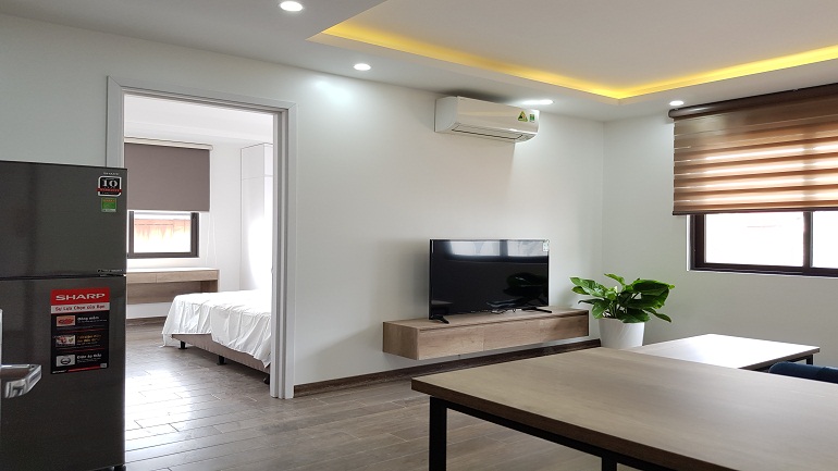 Modern bright 1 – bedroom apartment with balcony in Tay Ho street, Tay Ho district for rent