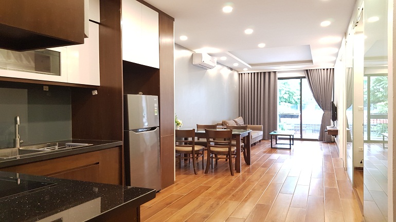 Modern 2 – bedroom apartment with balcony in Au Co street, Tay Ho district for rent