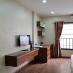Nice cheap studio apartment in Me Tri street, Tu Liem district for rent