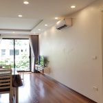 Nice 1 – bedroom apartment with big balcony in Au Co street, Tay Ho district for rent