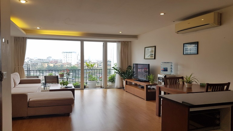 Big balcony 1 – bedroom apartment with lakeview in Pham Huy Thong street, Ba Dinh district for rent