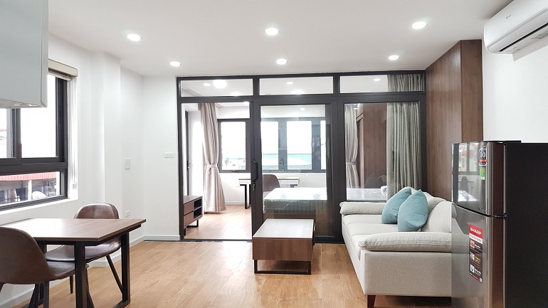 Bright modern 1 – bedroom apartment in Vong Thi street, Tay Ho district for rent