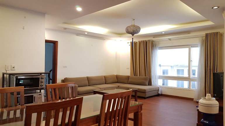 Nice 2 – bedroom apartment with balcony in Tu Hoa street, Tay Ho district for rent